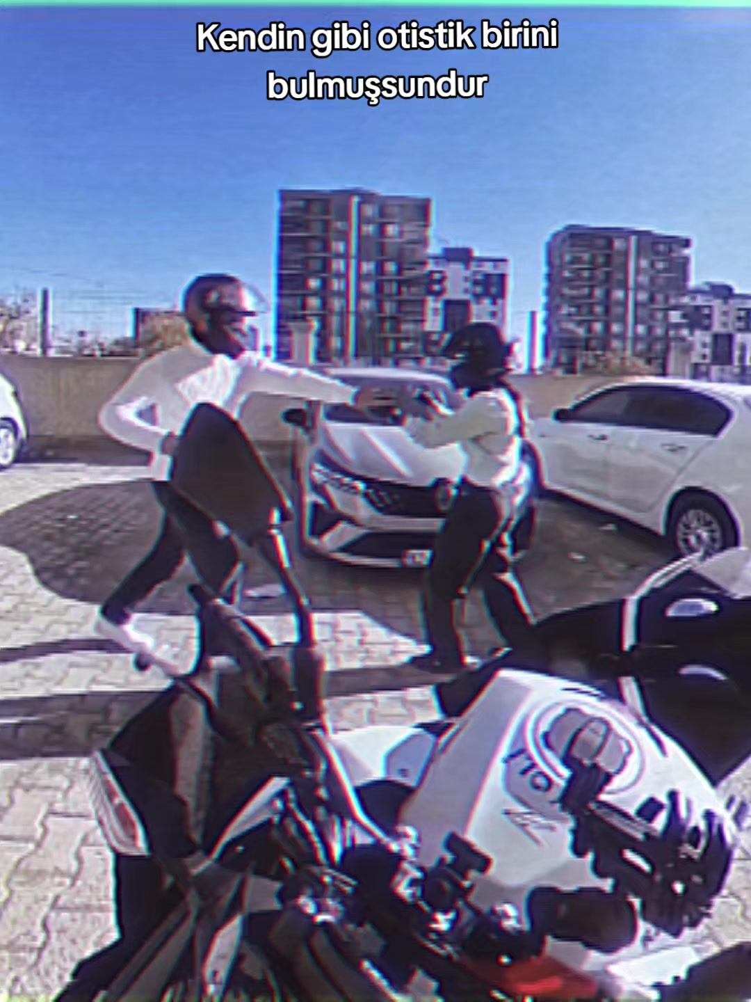 @eyoli
