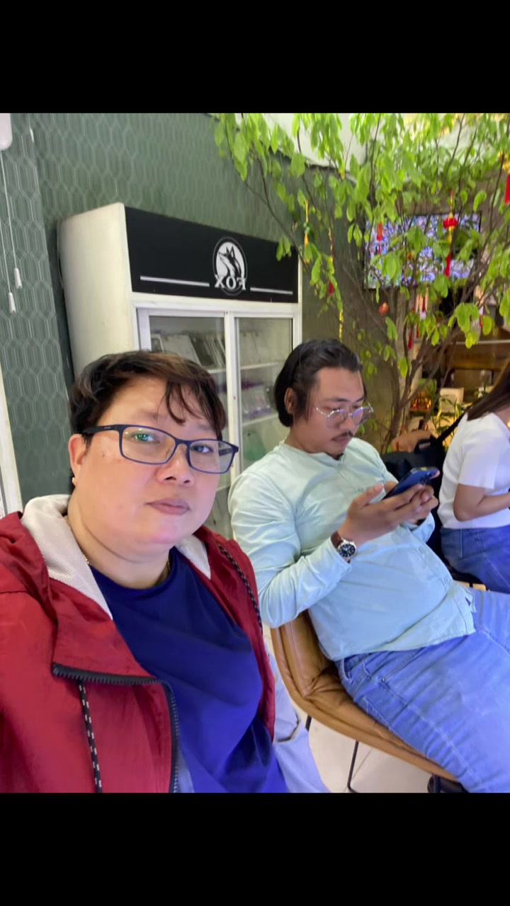 @រក្សាសិទ្ធិ