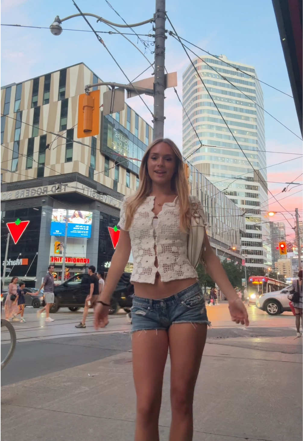 @Victoria