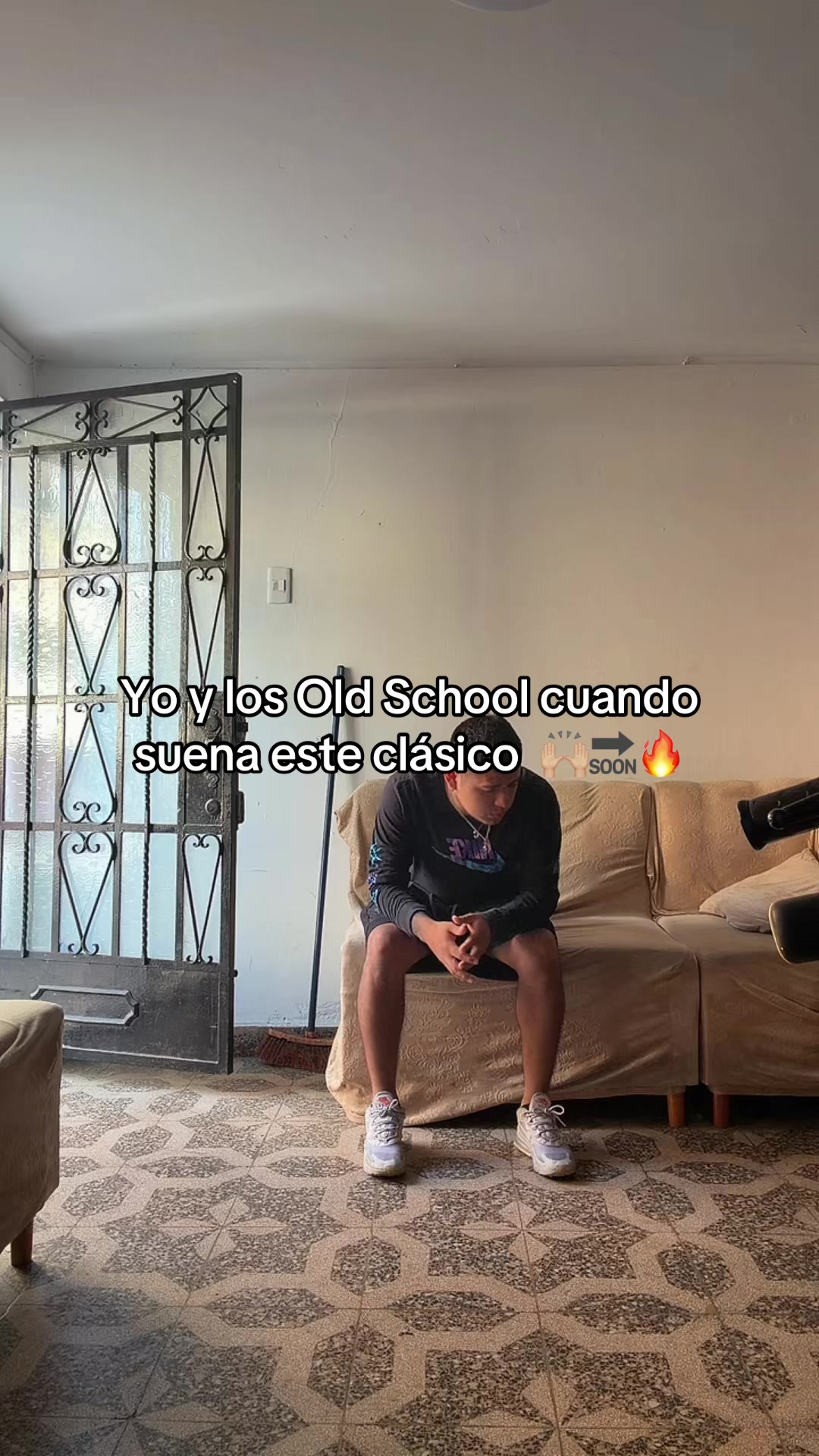 @CHELO 🩴🤴💰