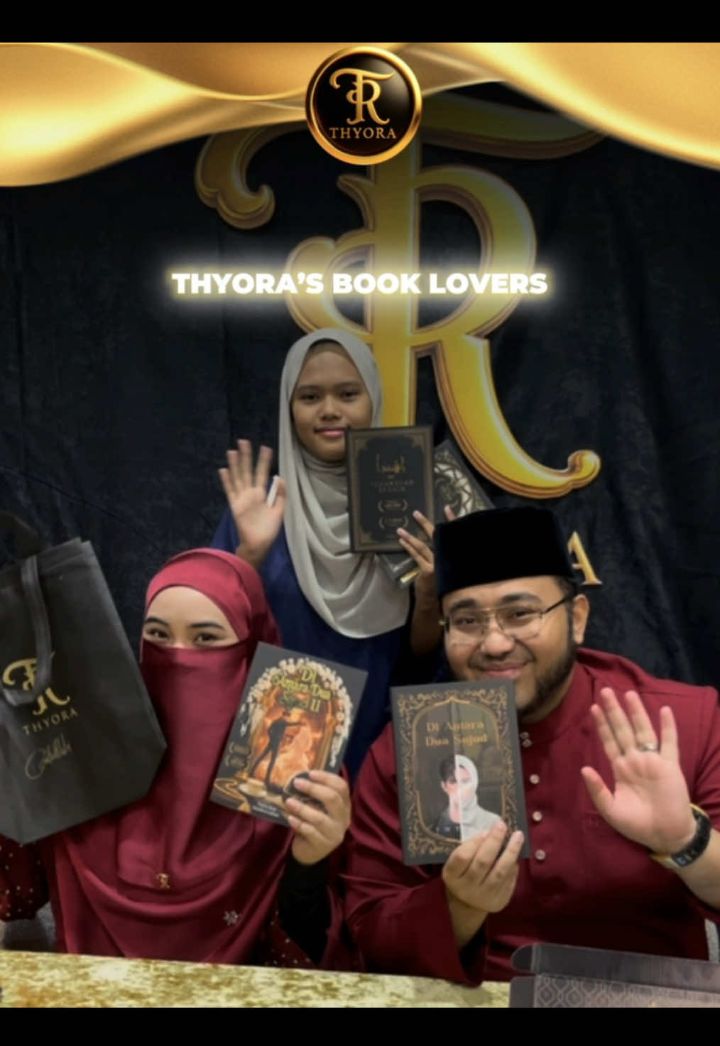 @Thyora.books