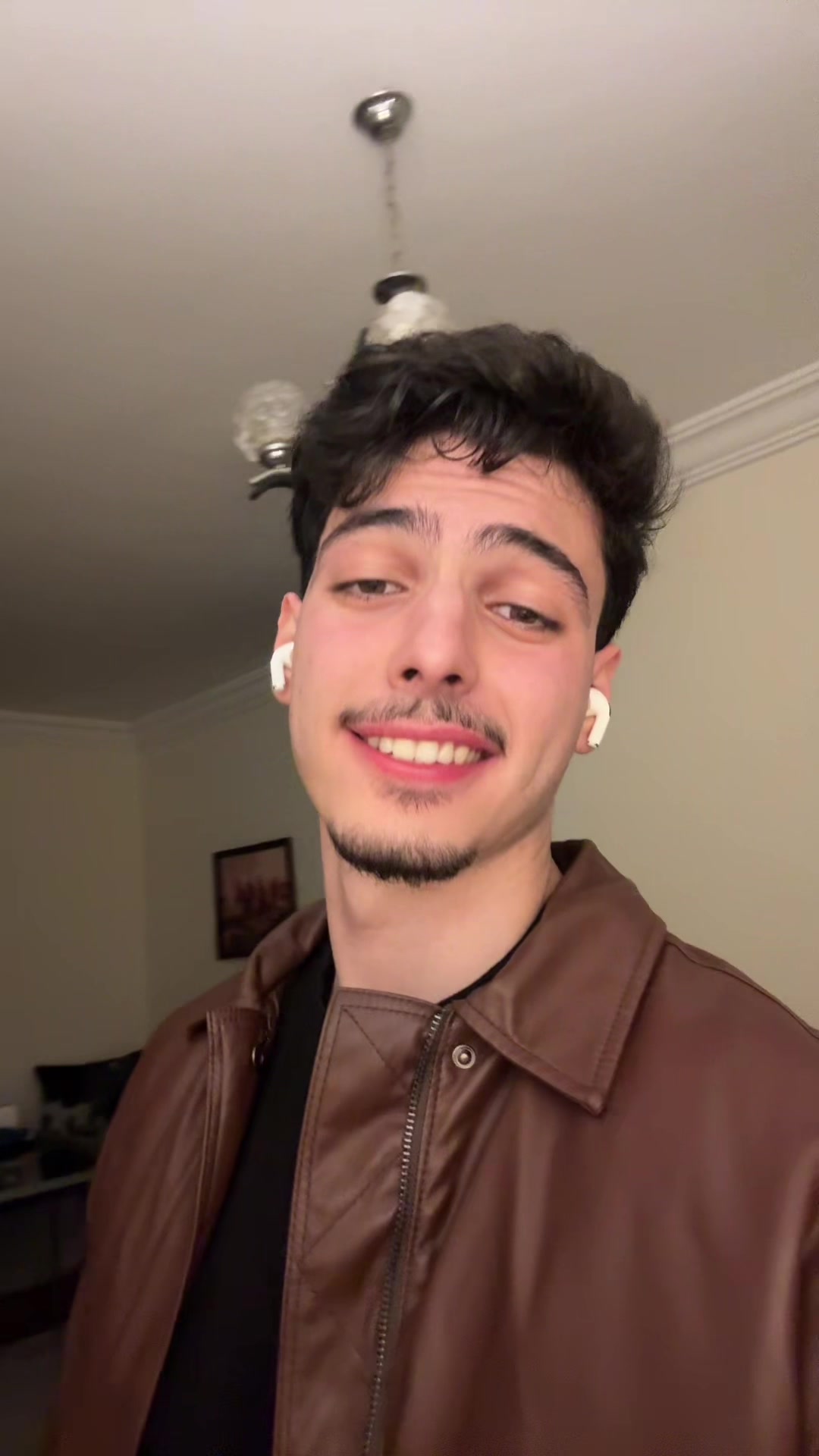 @RYAN🇲🇦
