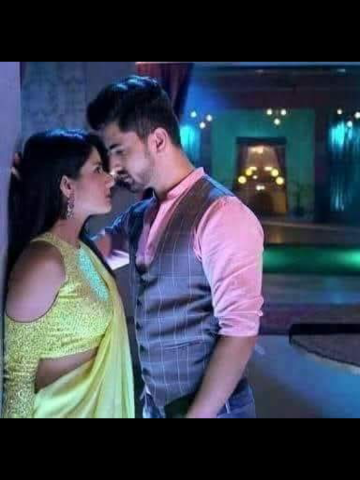 @আঁচলে ঢাকা ভালবাসা। (Akash )