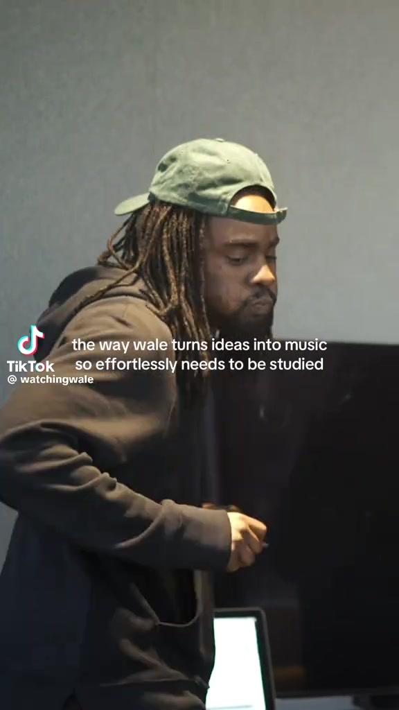 @WaleWeekly