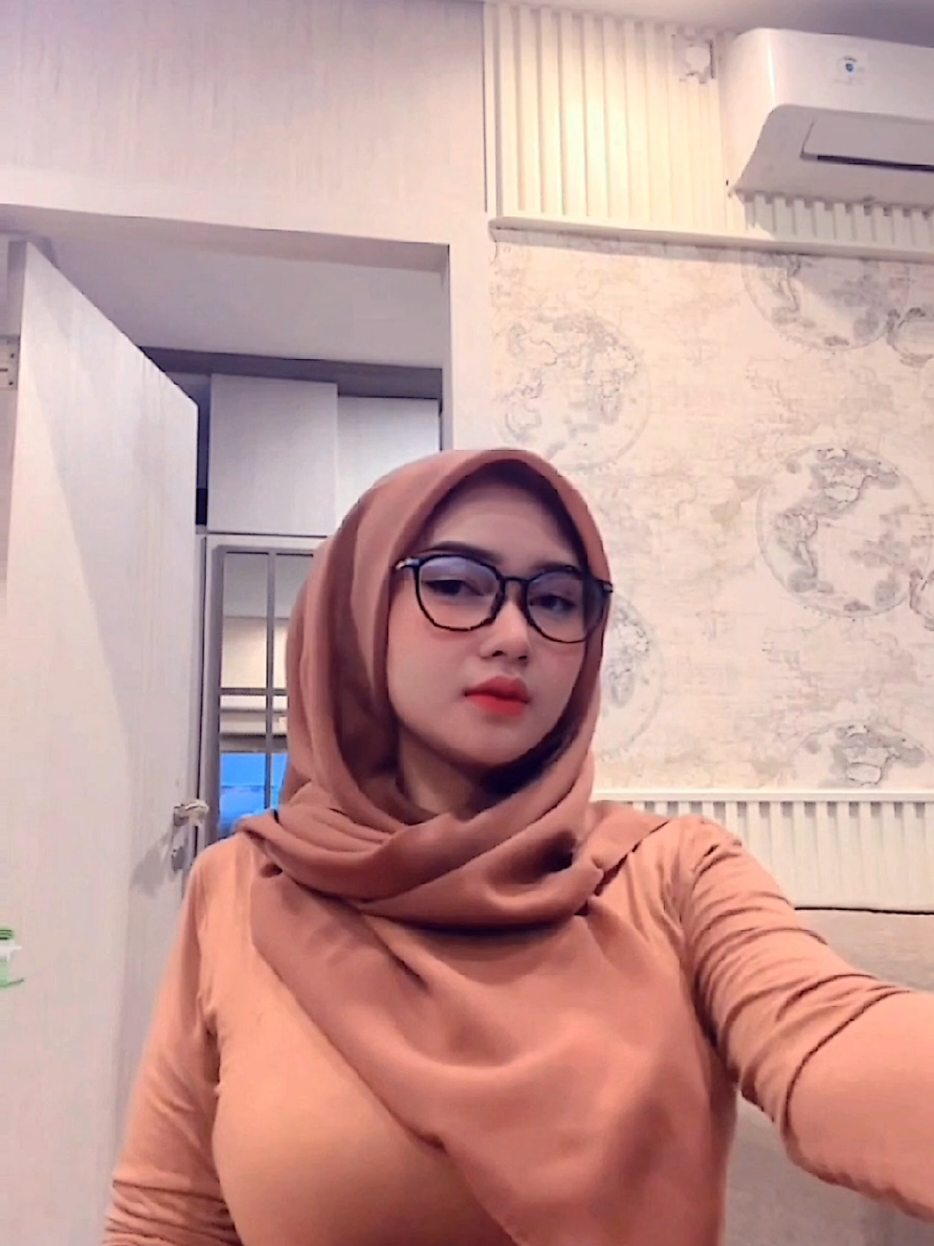 @Ara nurdianty🐝
