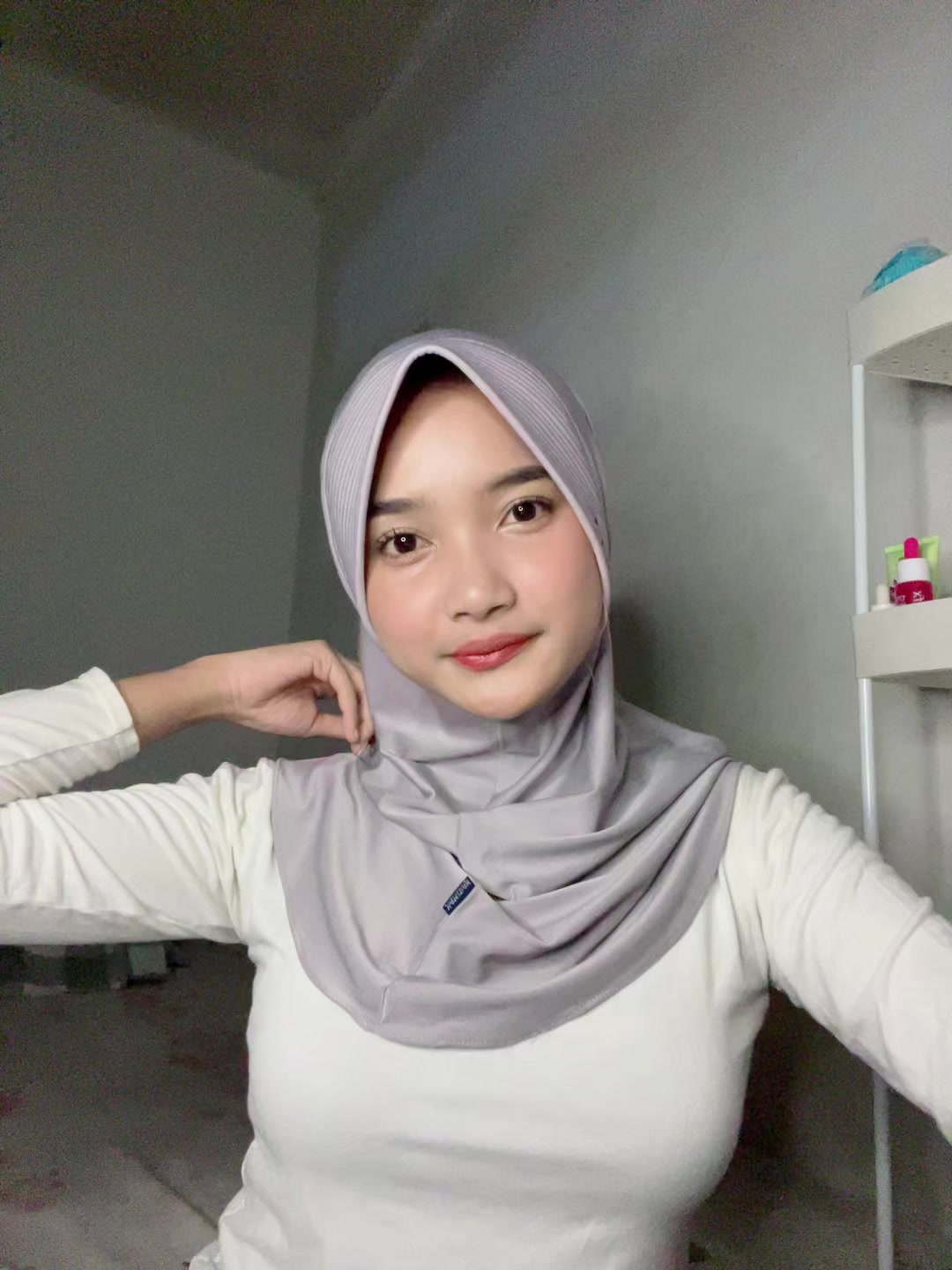 @Rr. Athaya