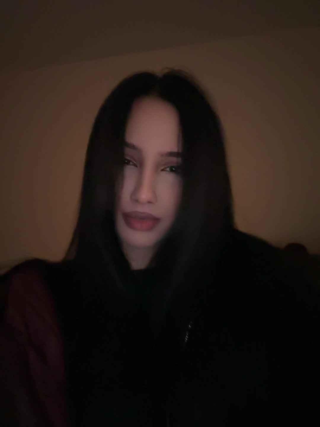@натутя