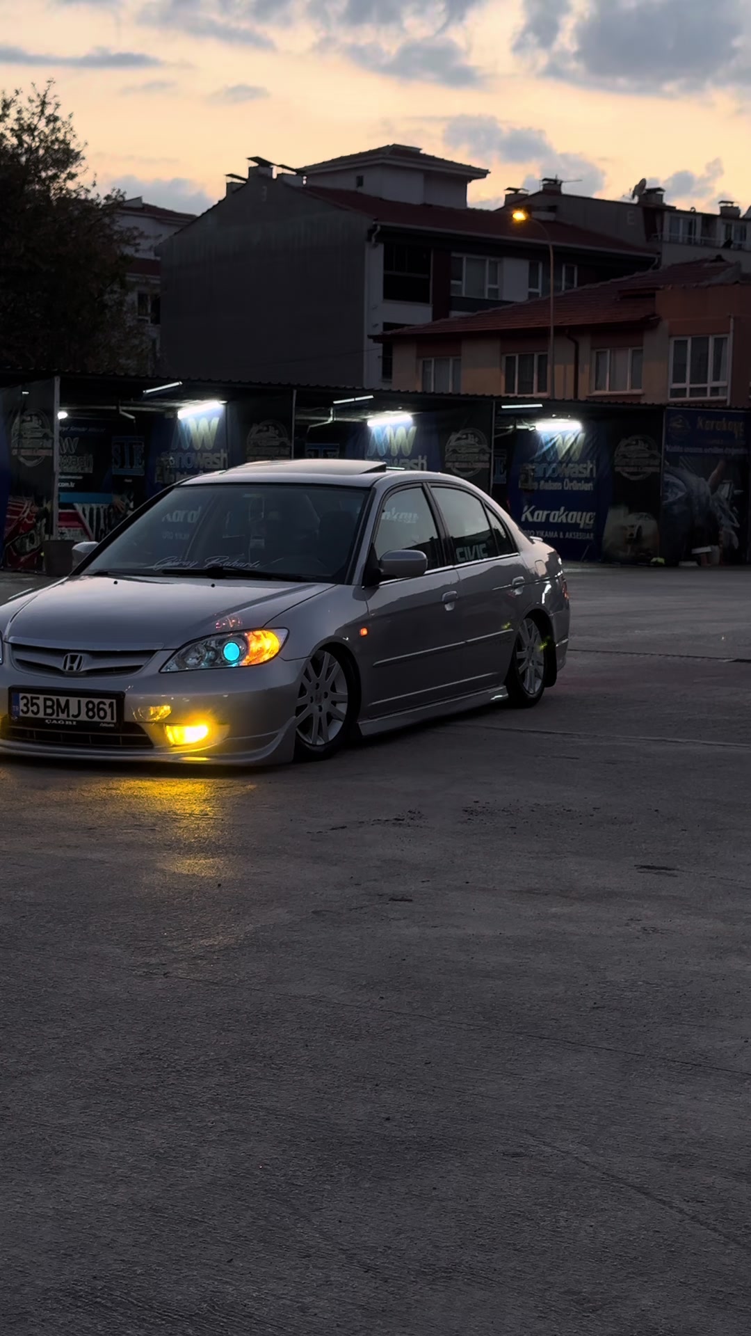 @Güray Baharlı