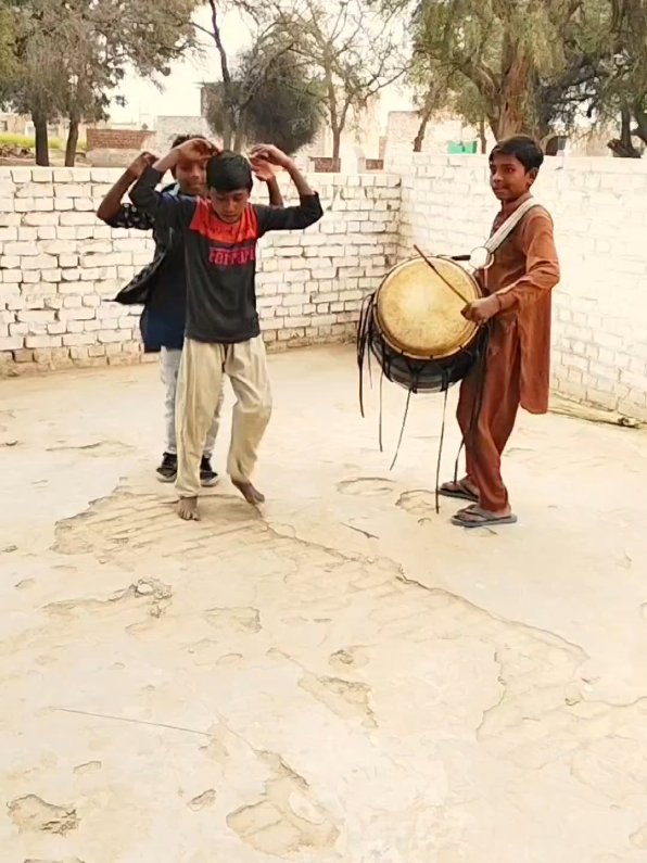 @Dhol De Rang