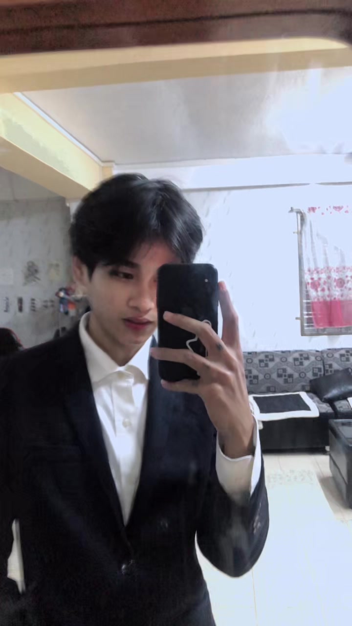 @𝐘𝐨 𝐒𝐡𝐢