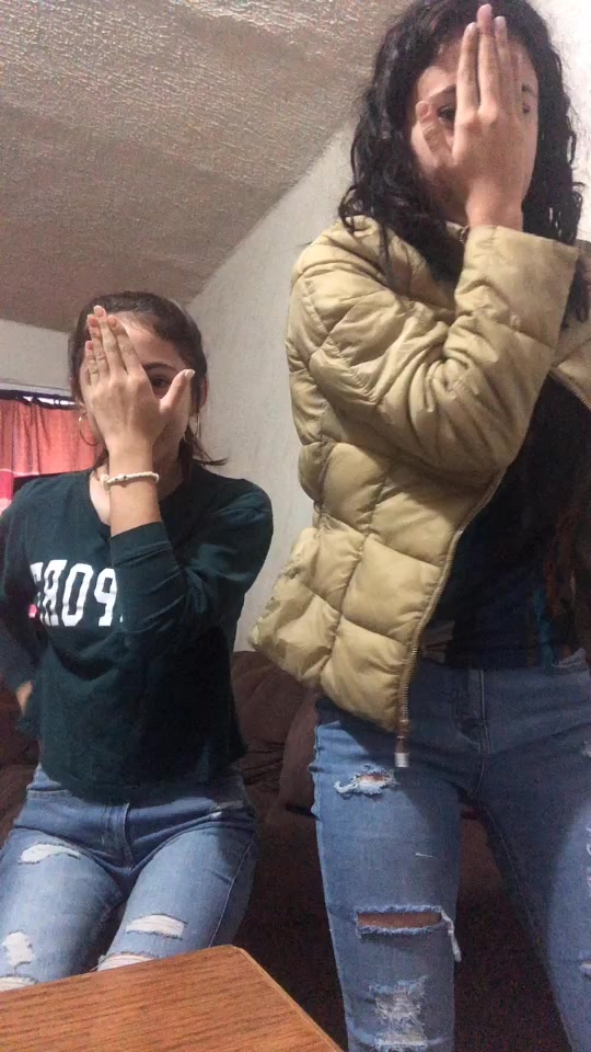 @Hermanas JM (bigfan version's)