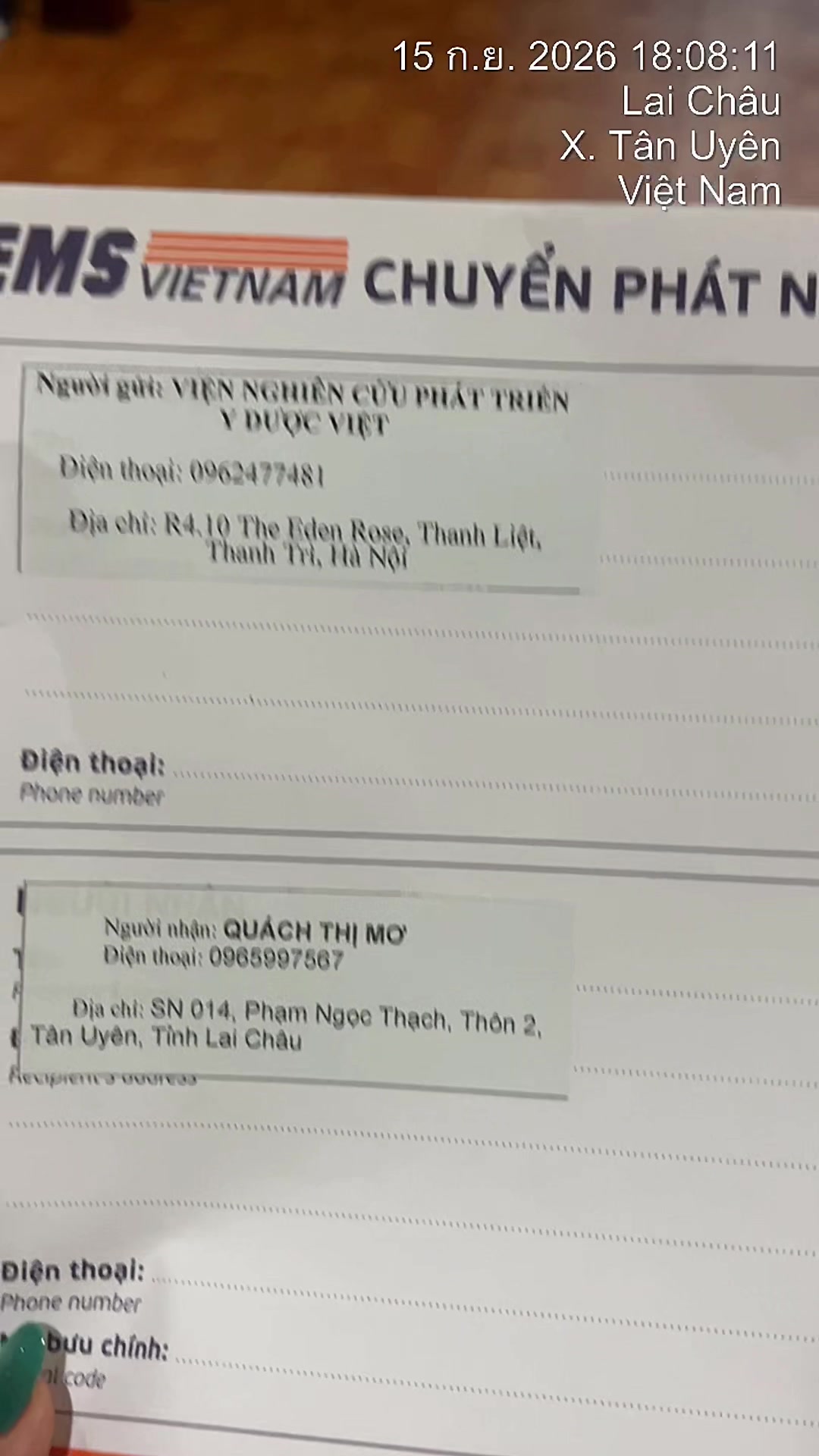 @Mẹ 🥕
