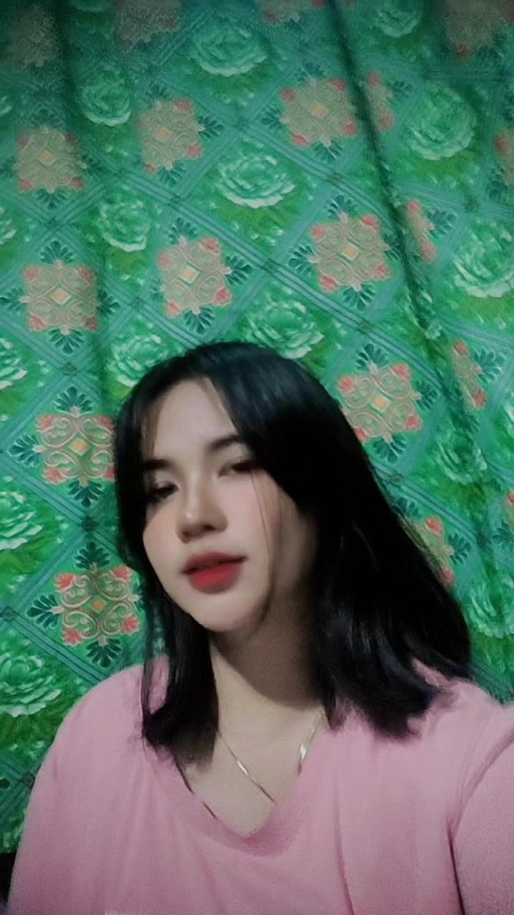@A L E X I S