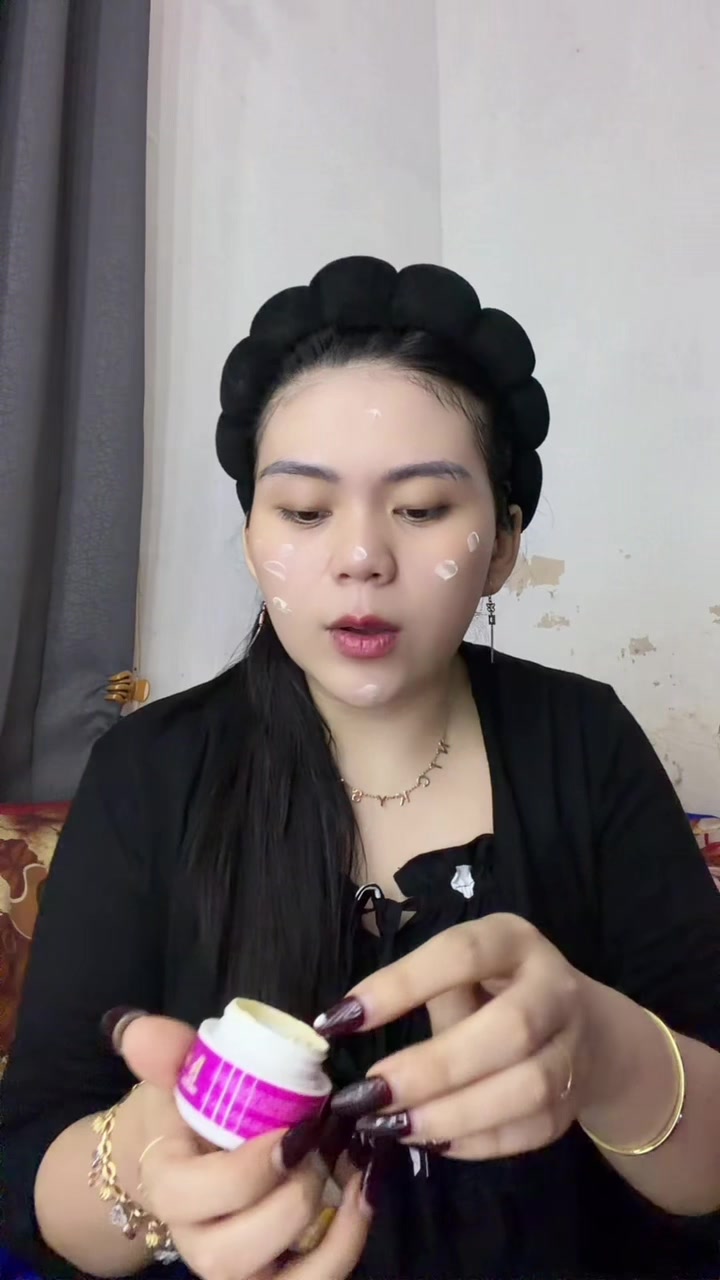 @Nickysya
