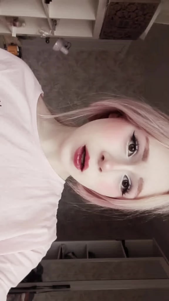 @нимфоманка