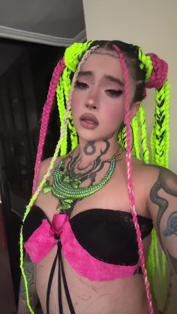 @Kloro