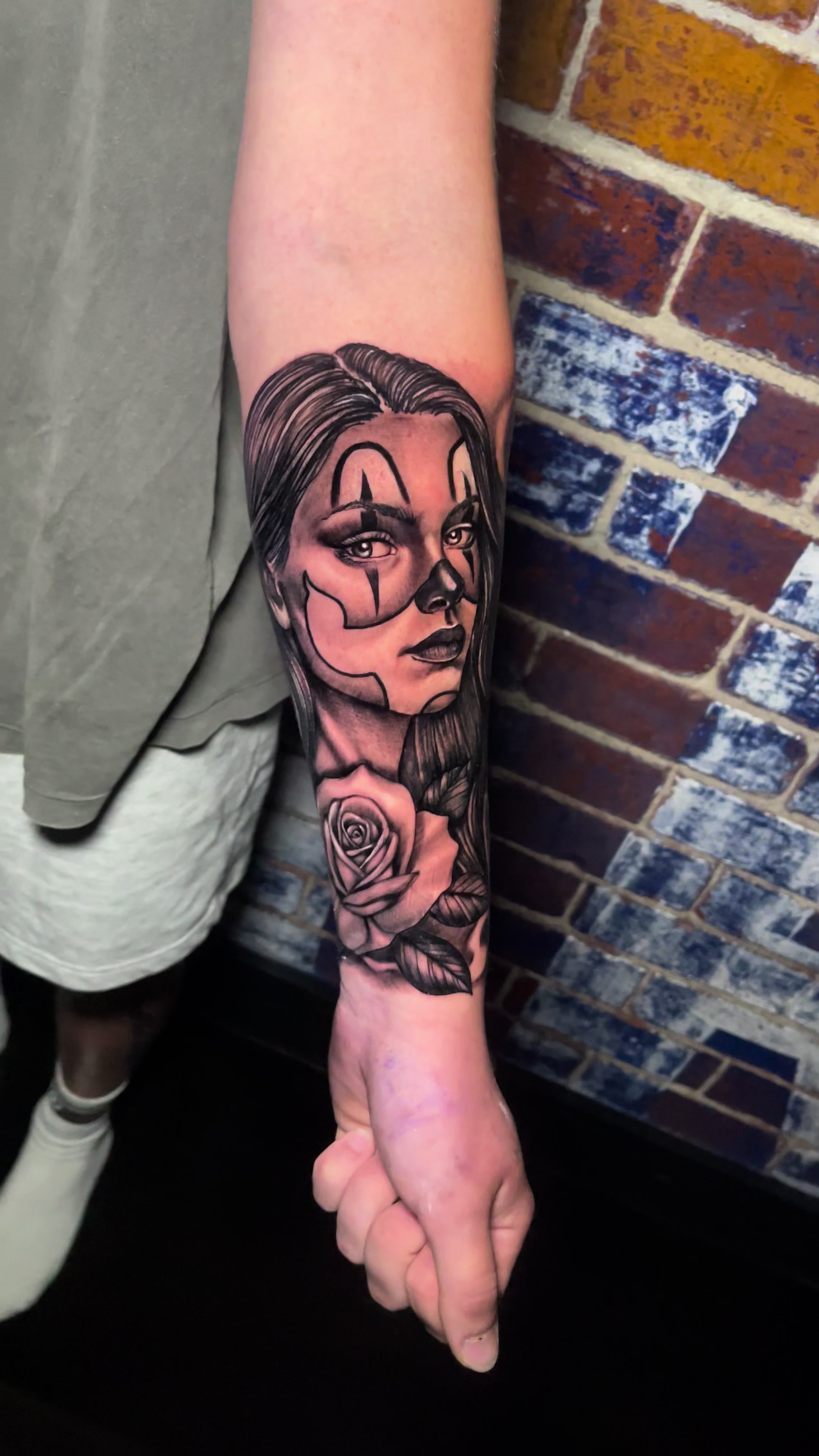 @Blackandgreydre