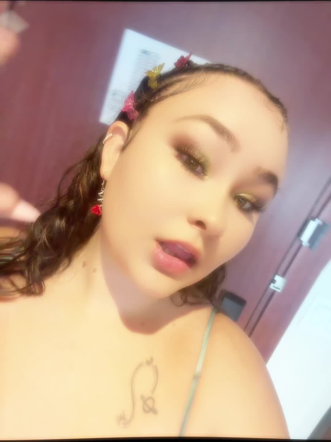 @Fantasy⚡️🦋