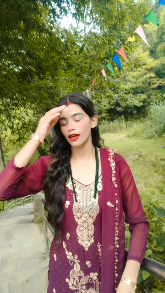 @🧿Radhu🧿