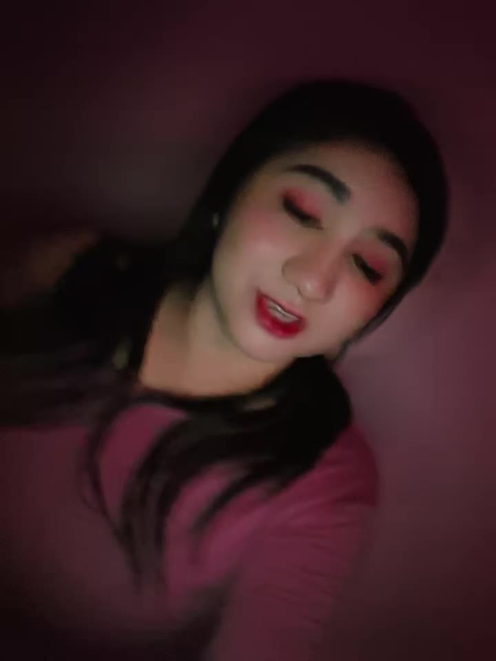 @yully_lay29