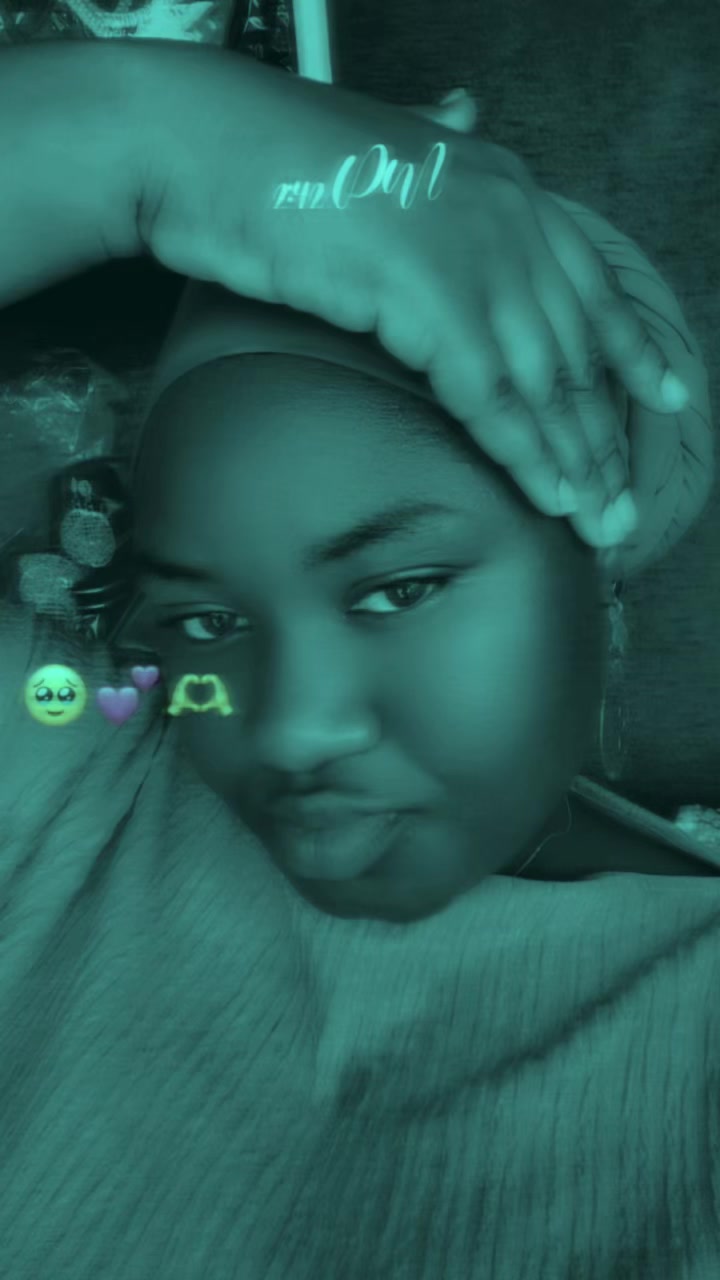 @Aisha ❤️🦋