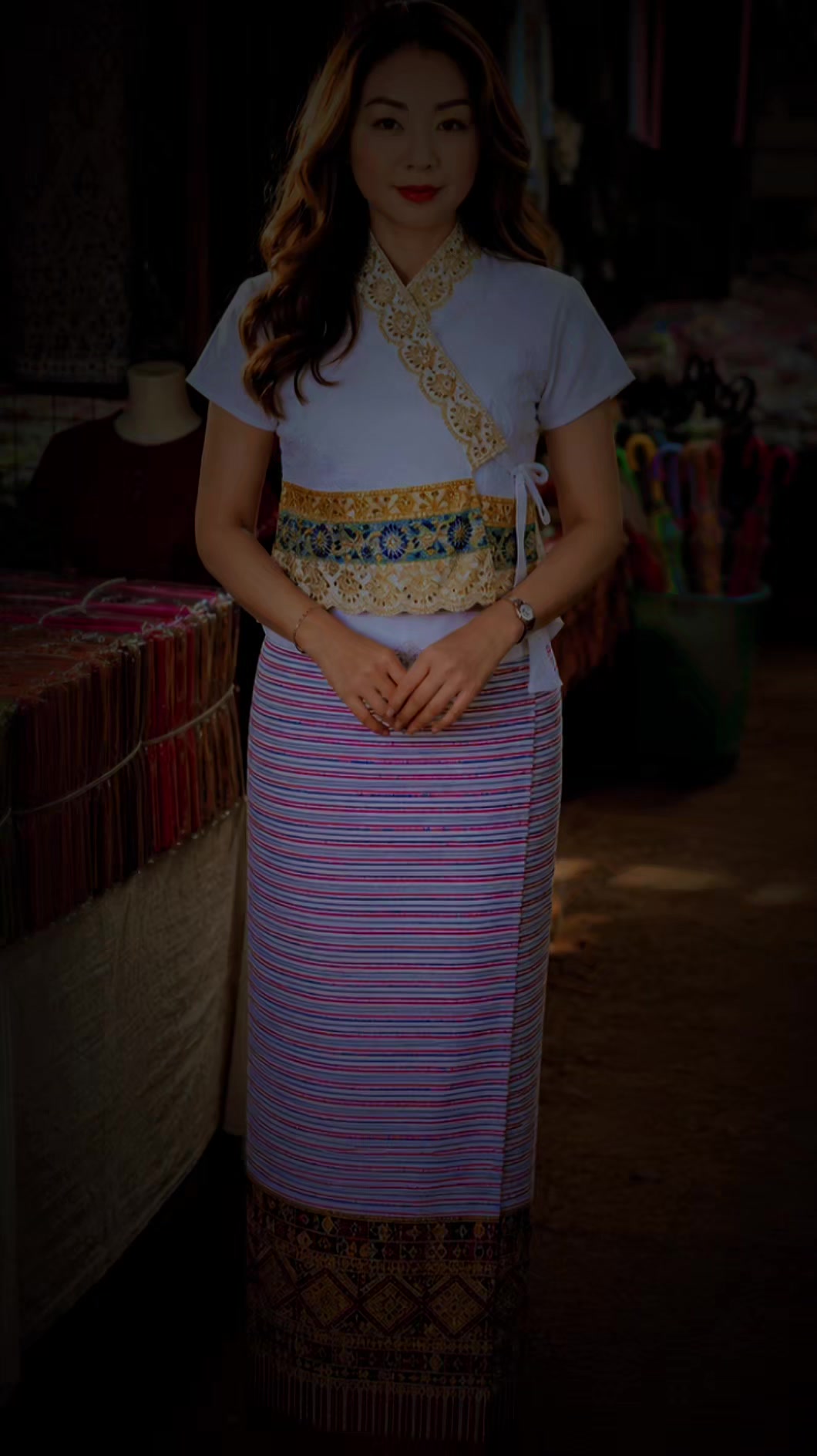 @NangKhamMoe