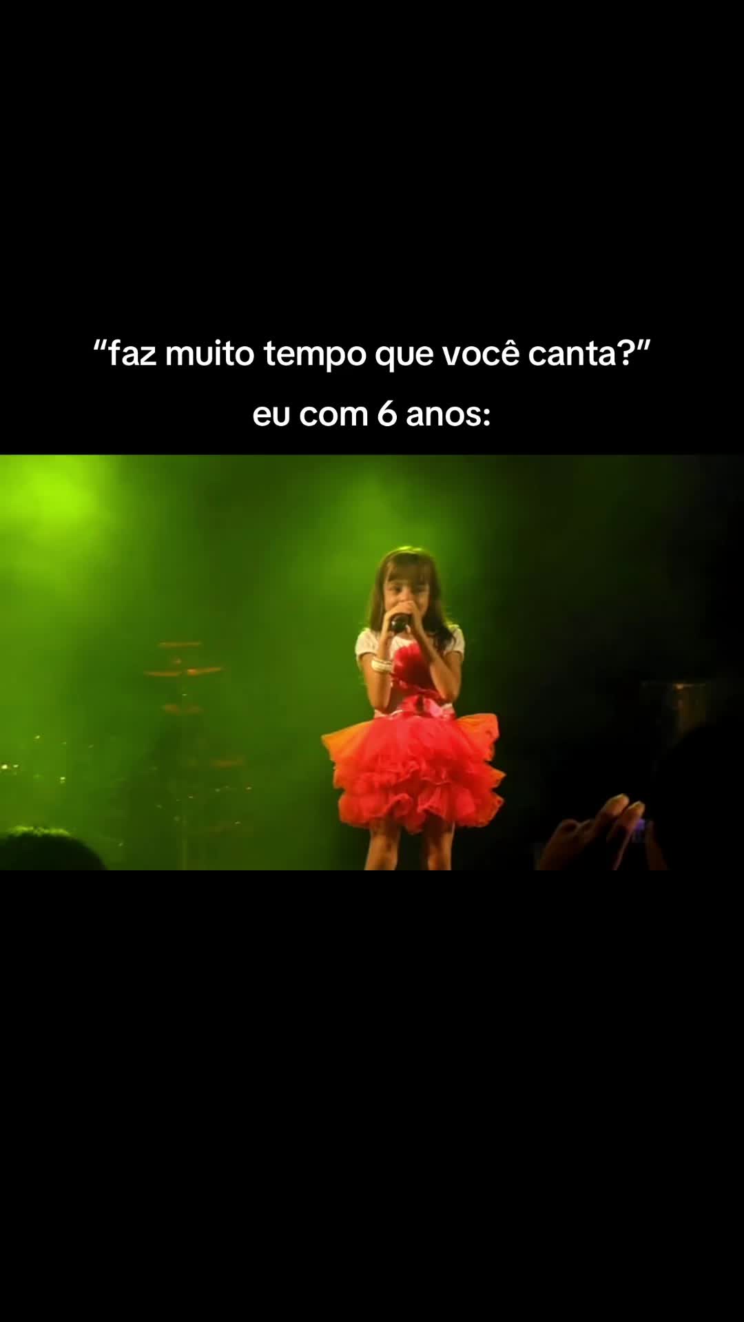 @Julia Andrade