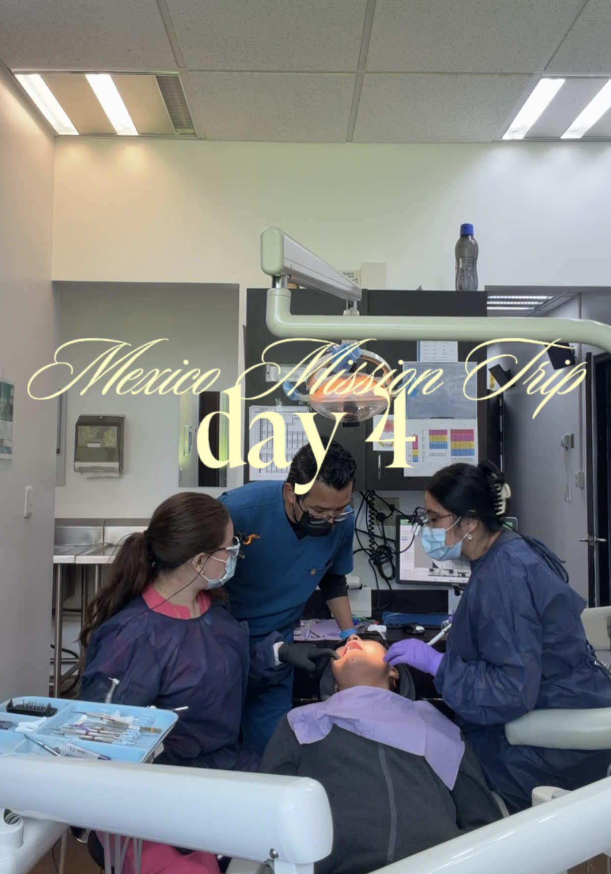 @Heydi | Dental Student