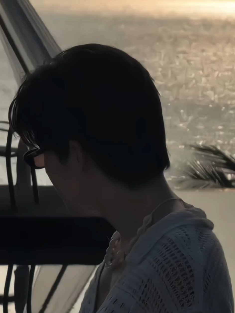 @๐๐๐ฉ๐ก๐ฎ๐ฐ๐ข๐ข