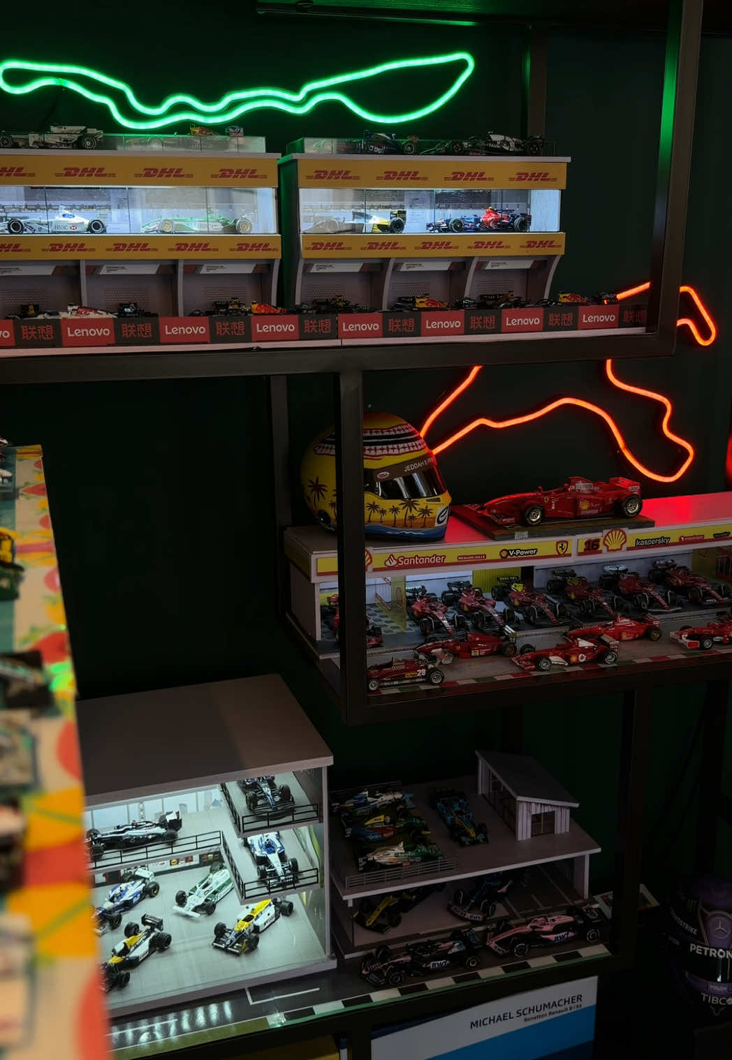 @F1 DIECAST OFFICE