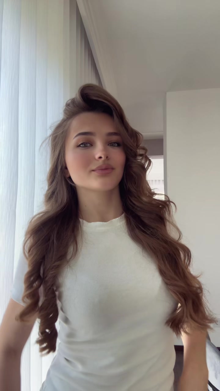 @𝐌𝐈𝐑𝐄𝐋𝐀