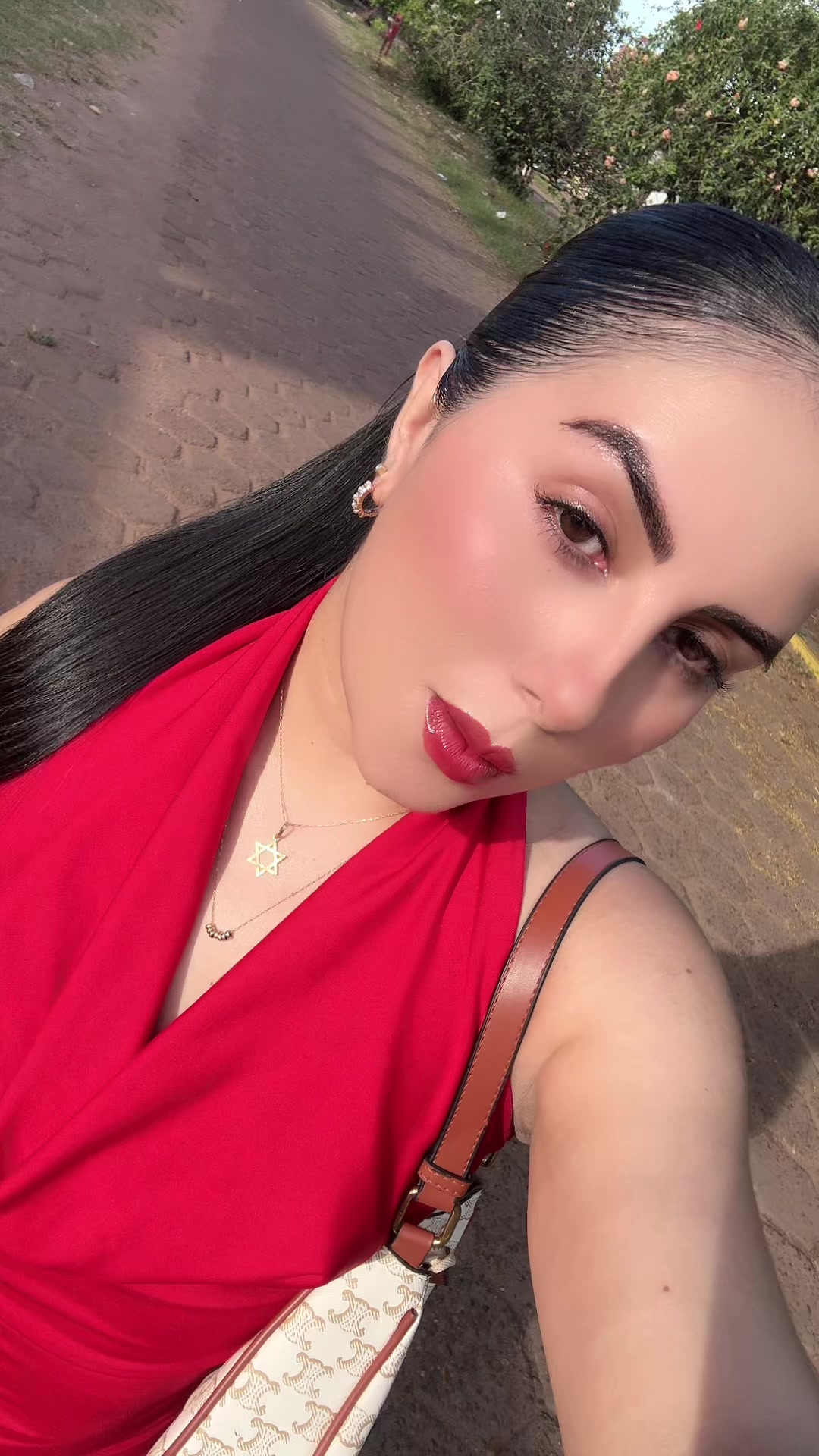 @Alejandra🌸