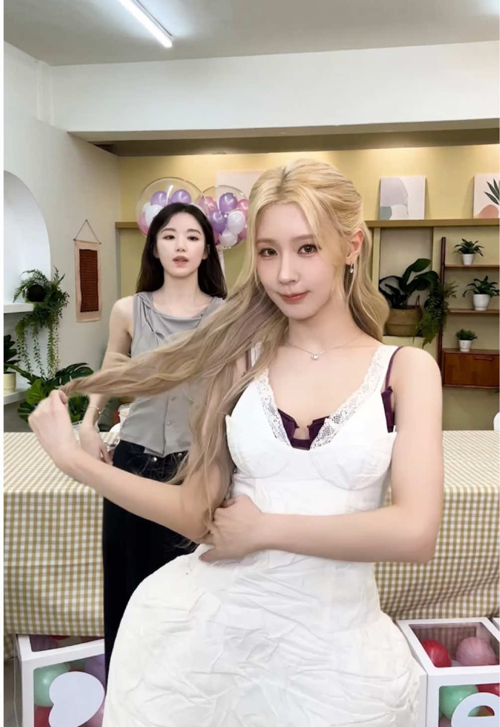 @i-dle (아이들)