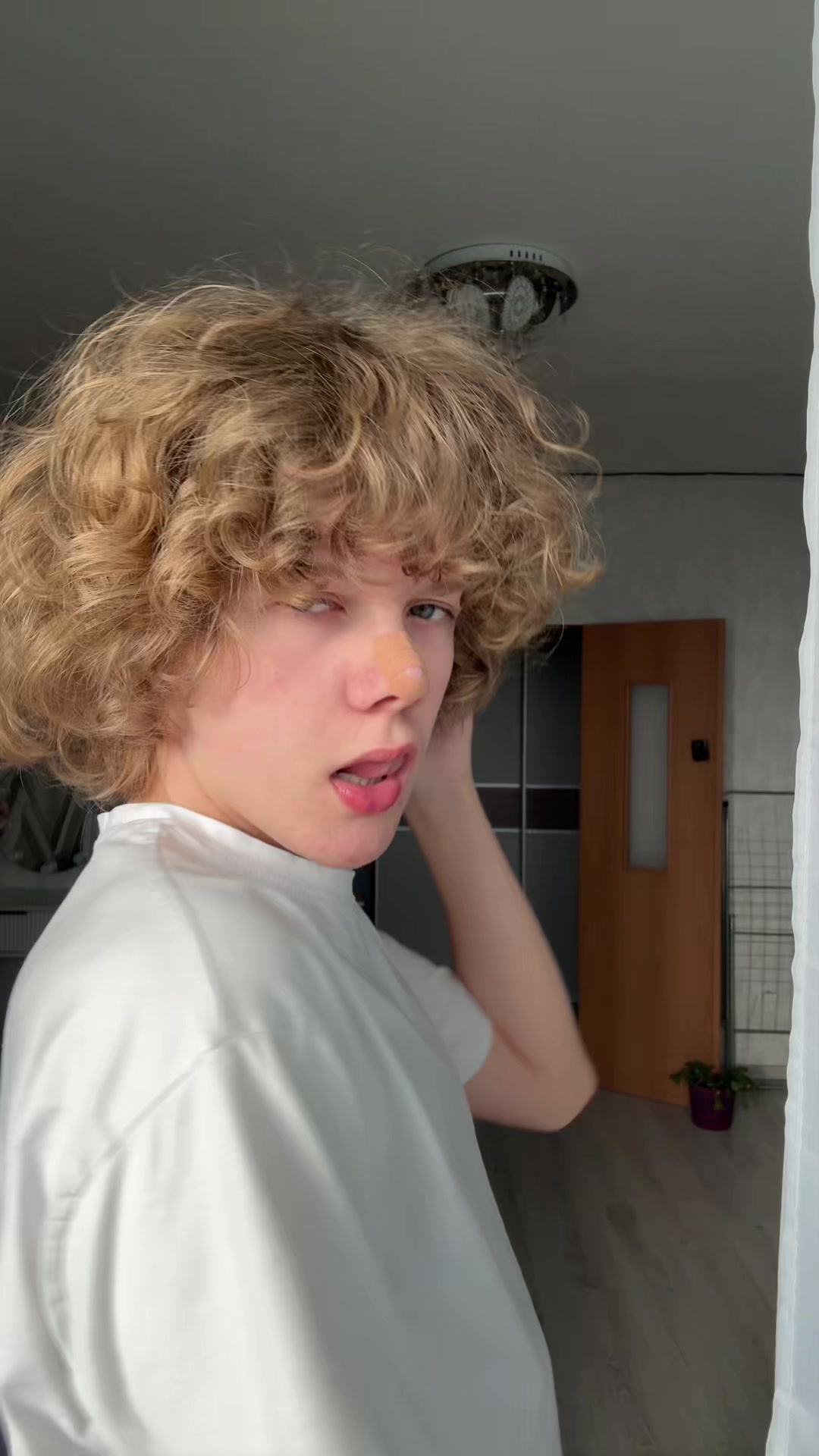 @лёва светлый