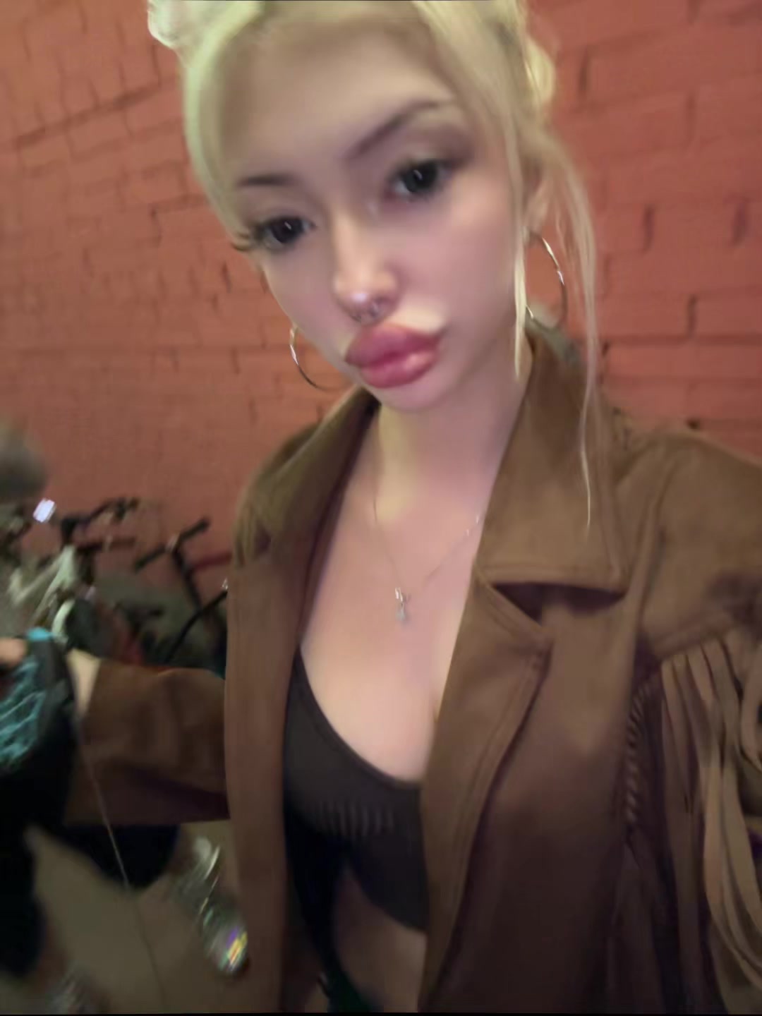 @Ева блонди