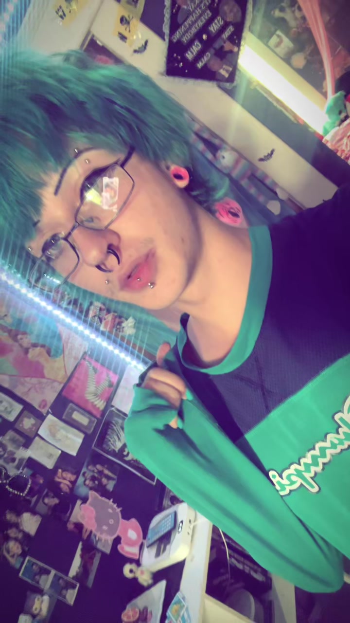 @lexluvsick