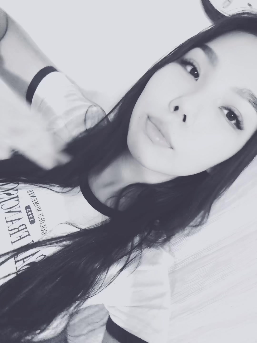 @Anelyaa