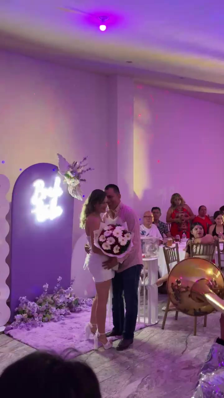 @Diana Salazar