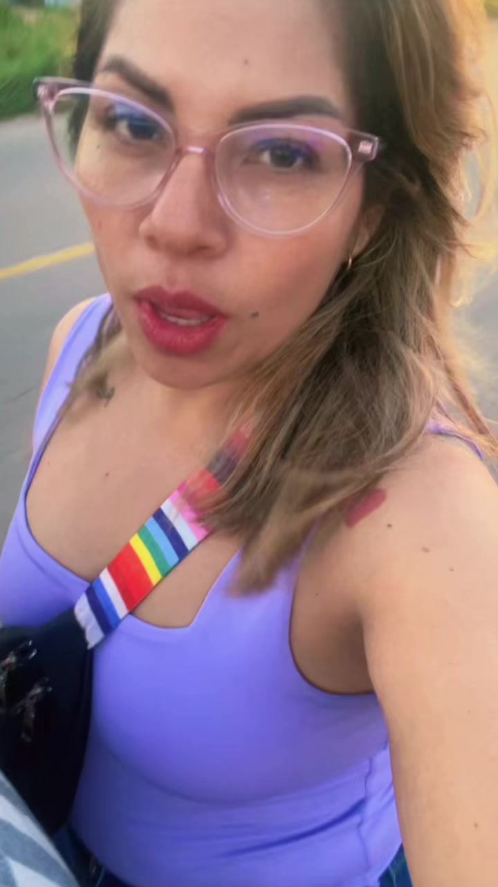 @Mía Gia 🌈🩷💜