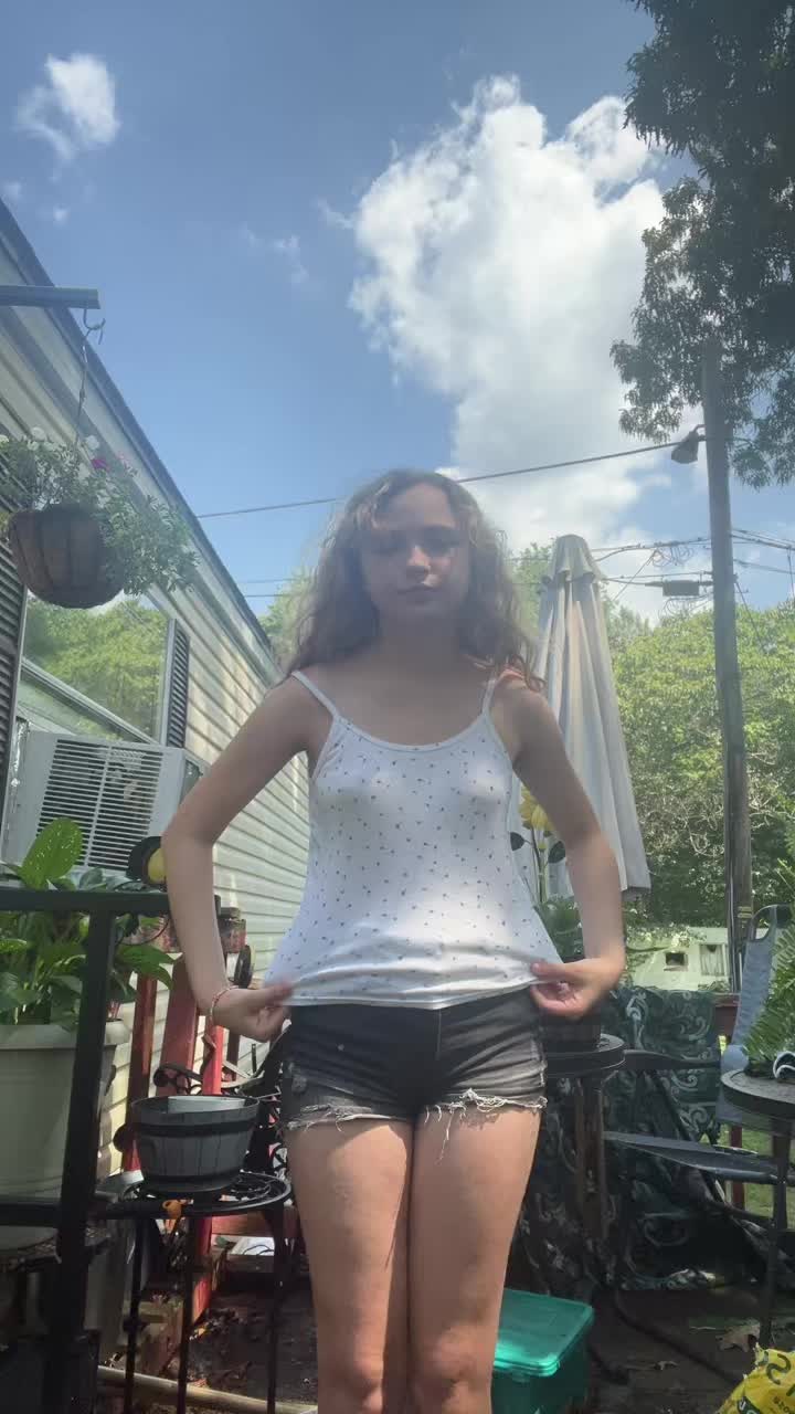 @noramakeup29