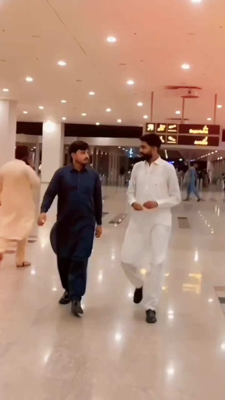 @MALIK AWAIS