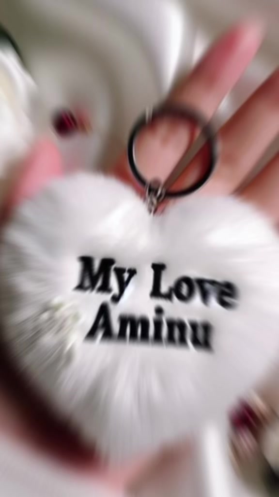 @Ameerat👄🤳🏻