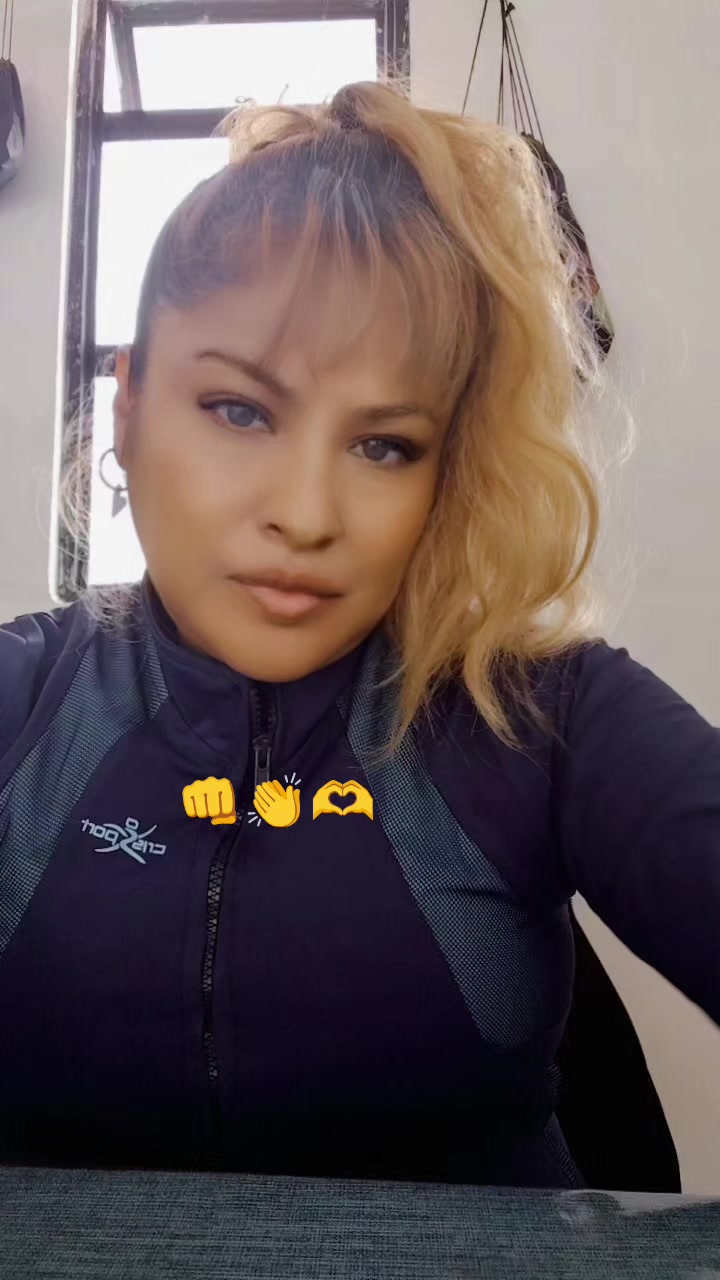 @Reina