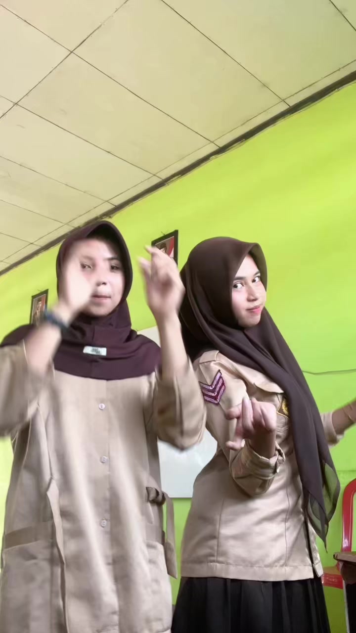@spamyun_