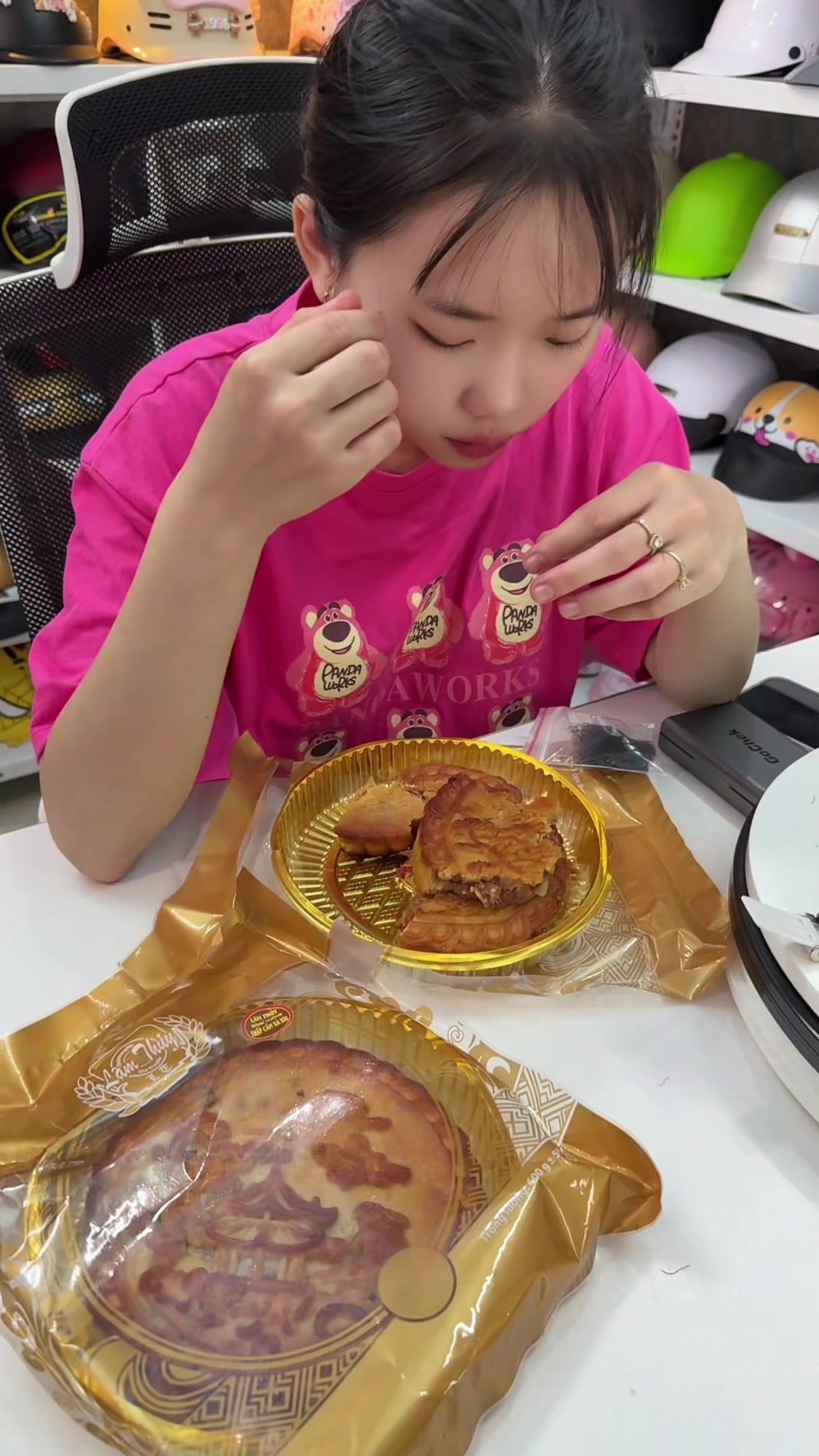 @Bé Hằng 2K9