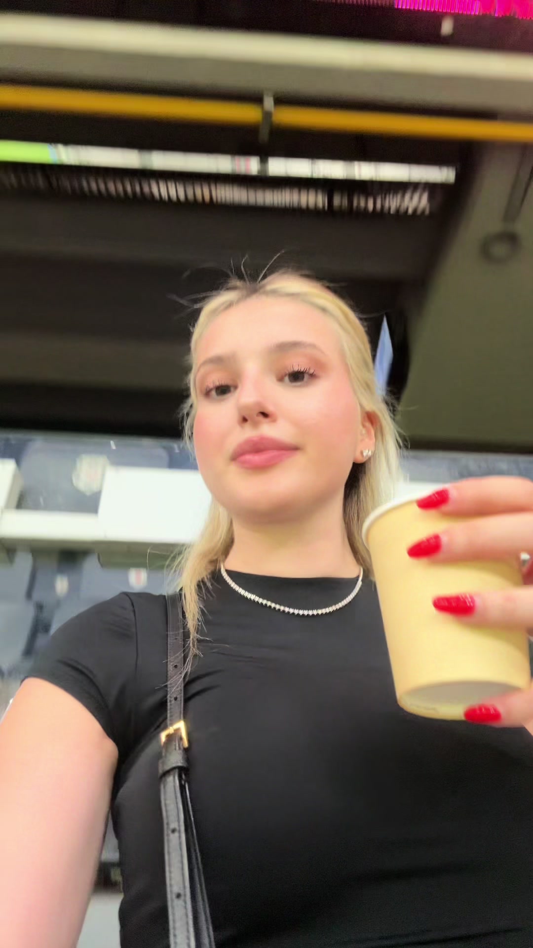 @alinoss🧿