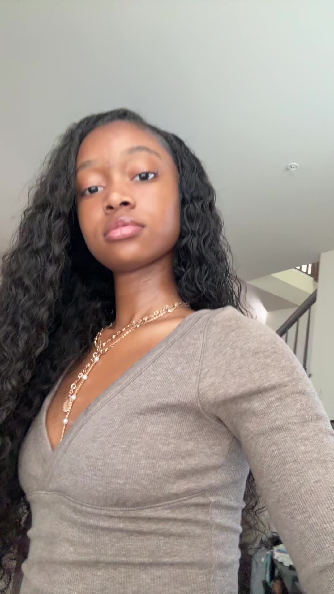 @notfnleya
