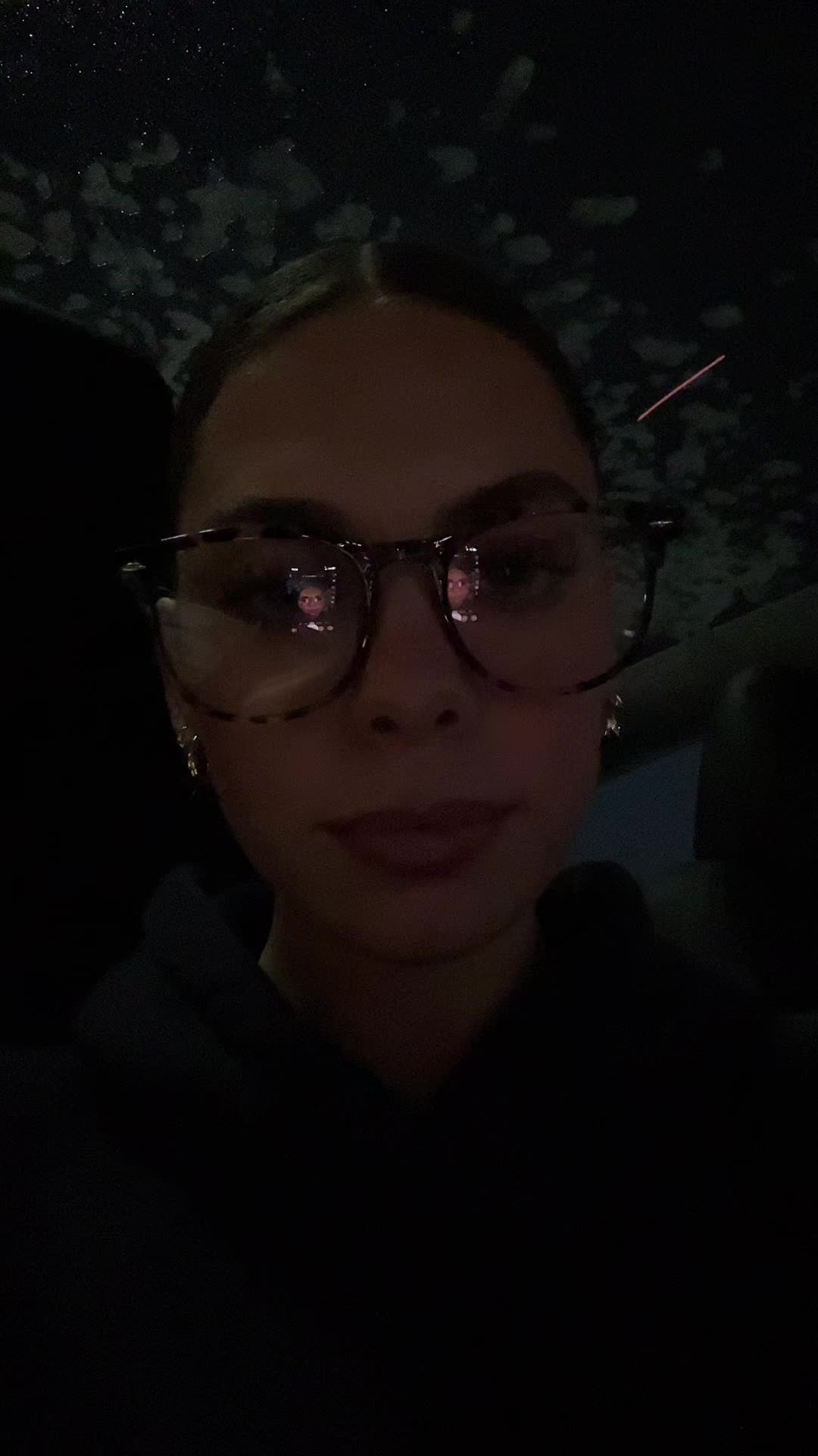 @👄