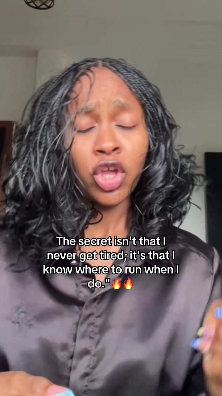 @chucaroline