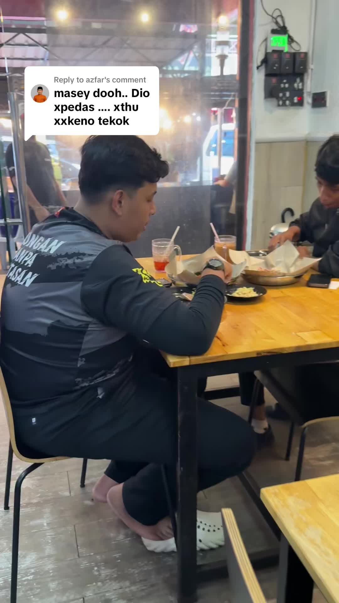 @Dapur Meks